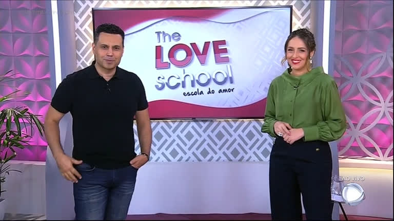 The Love School - Escola do Amor aborda o tema: Tentei apimentar a relação  e deu ruim - RecordTV - R7 Love School Escola Amor