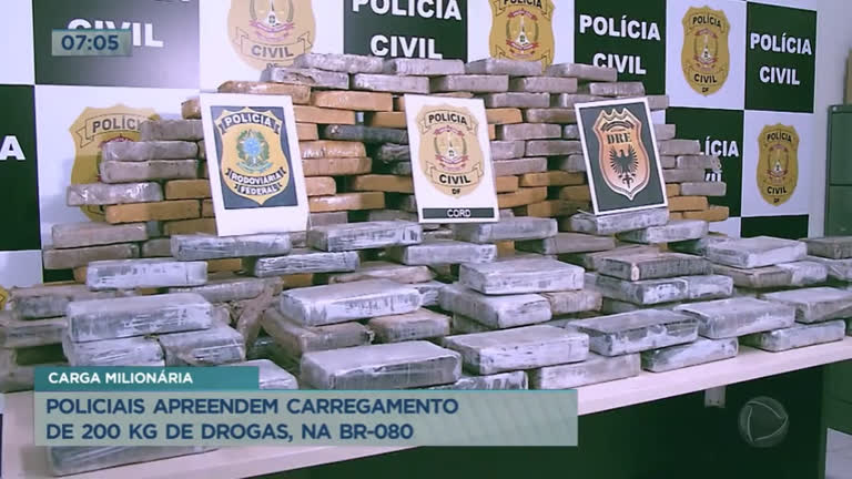 Vídeo: Polícia Civil do DF e PRF apreendem 200 kg de cocaína em Goiás