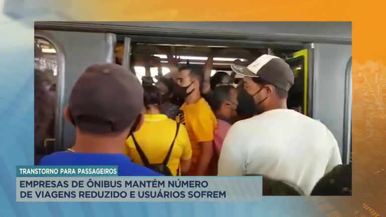 Vídeo: BH: Usuários de ônibus reclamam de 2º dia de viagens reduzidas