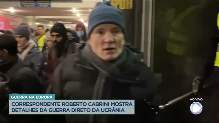 Vídeo: Ucranianos lotam estação de trem buscando sair do país
