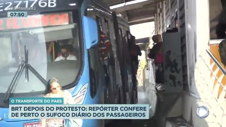 Homem-Aranha anima passageiros nos transportes públicos do Rio - RecordTV -  R7 Balanço Geral Manhã RJ