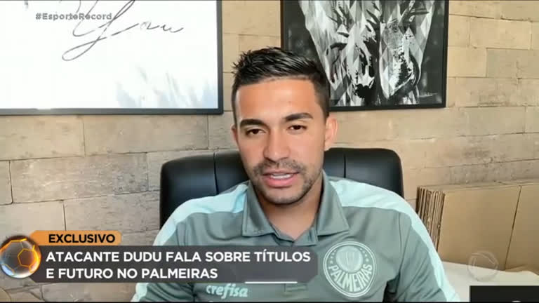 Vídeo: Exclusivo: atacante Dudu fala sobre títulos e futuro no Palmeiras
