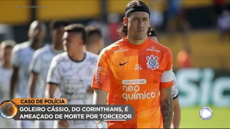 Vídeo: Goleiro do Corinthians é ameaçado de morte por torcedor