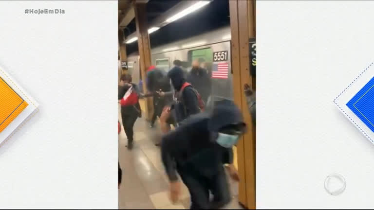 Vídeo: Veículo de suposto atirador do metrô de Nova York é apreendido