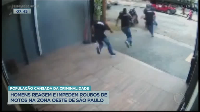 Vídeo: Homens reagem e impedem roubos de motos em São Paulo