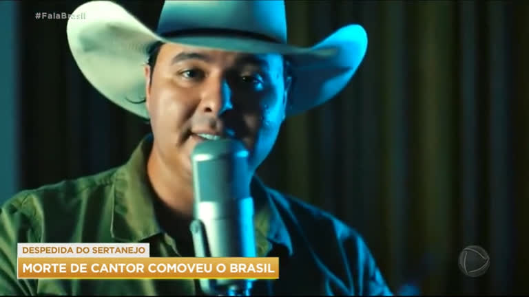 Vídeo: Morte do cantor Aleksandro em acidente de ônibus comoveu o Brasil