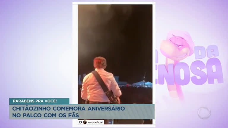 Vídeo: Chitãozinho comemora aniversário durante show em Goiás