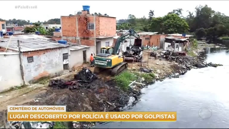 Vídeo: Polícia descobre cemitério de veículos usado por golpistas em SP
