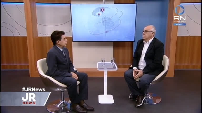 Vídeo: Comentarista político analisa os acontecimentos da semana na política brasileira