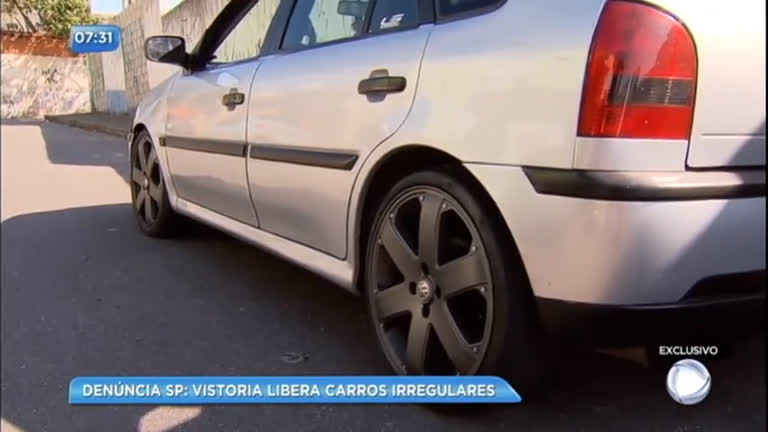 Vídeo: Equipe da RecordTV flagra esquema fraudulento de vistoria veicular