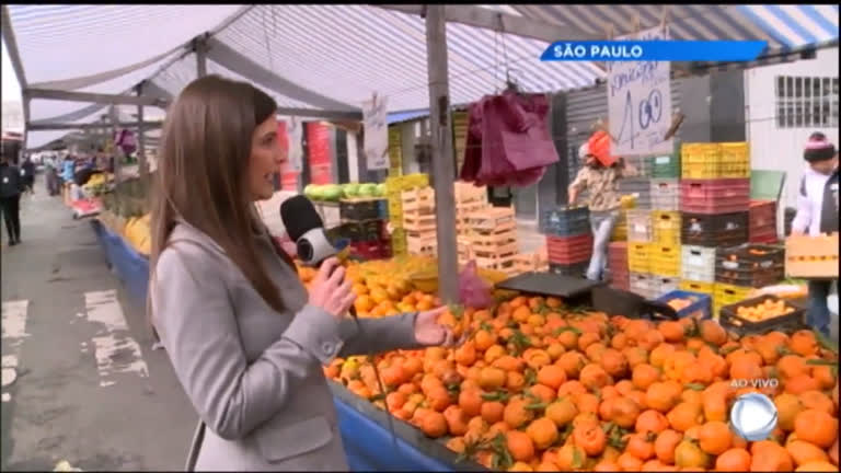 Vídeo: Preço de frutas e legumes cai em todo país, segundo pesquisa