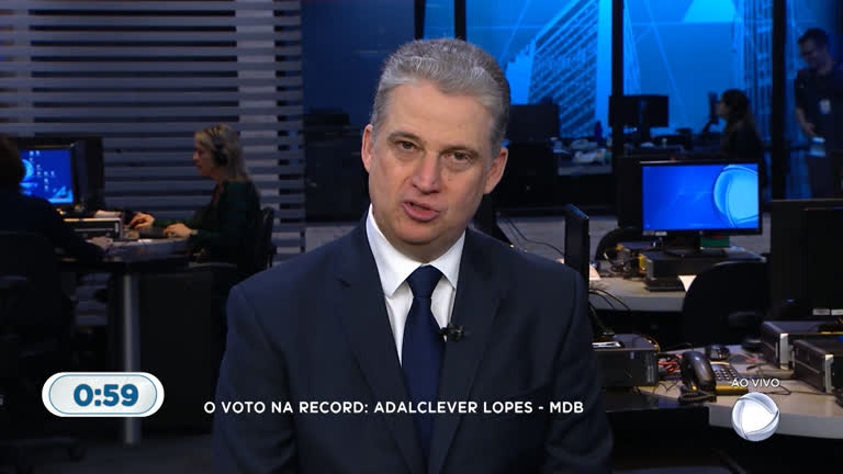 Vídeo: Adalclever Lopes diz porque quer ser eleito governador de Minas Gerais