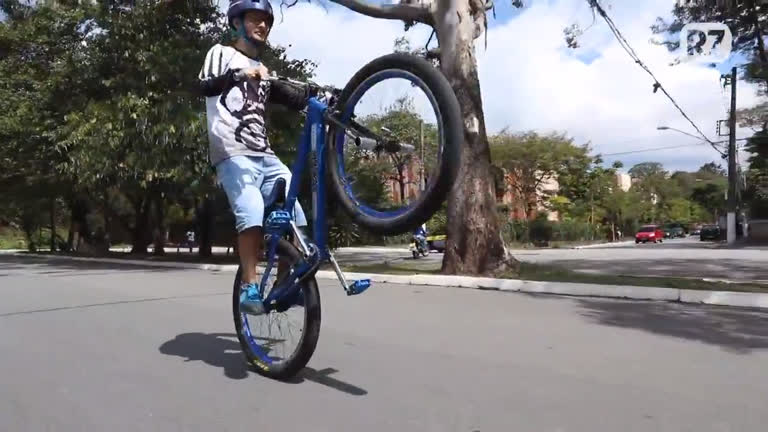 Conheça mais sobre 'grau de bike', desafio à gravidade que encanta