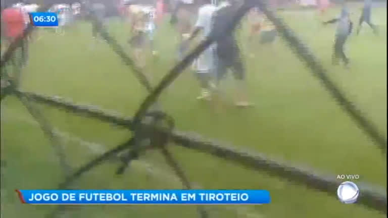 Tiroteio acaba com partida de futebol no Rio de Janeiro 