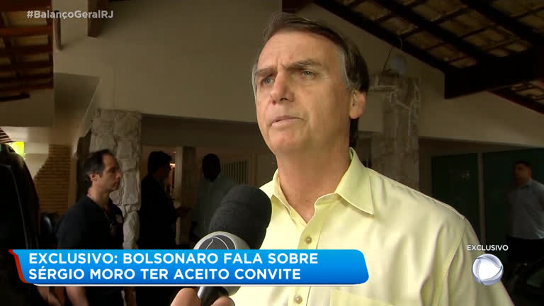 Vídeo: Juiz Sérgio Moro aceita convite de Bolsonaro para assumir ministério