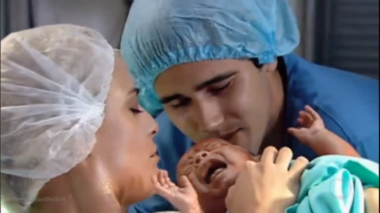 Vídeo: Filho de Nina e Pedro nasce